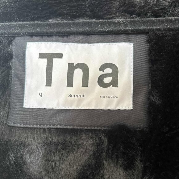 TNA Summit Parka - Picture 3 of 5